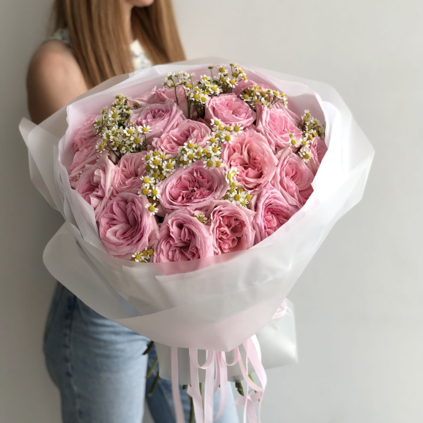 БУКЕТ ИЗ ПИНК ОХАРА И МАТРИКАРИИ